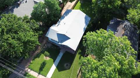 608 S Seaman Street, Eastland, TX 76448