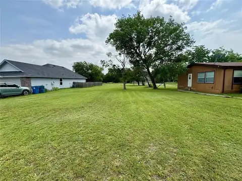 403 Santa Fe Street, Alvarado, TX 76009