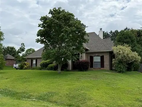 1737 Turning Leaf Trail, Haughton, LA 71037