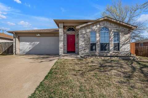 703 Valley Spring Drive, Arlington, TX 76018