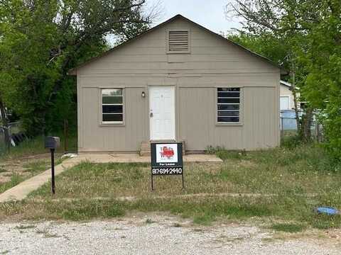 1307 8 1/2 Street, Mineral Wells, TX 76067