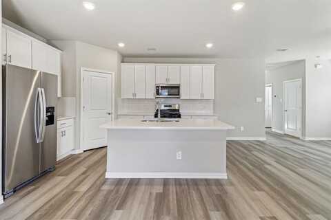 975 Dayflower Court, Lavon, TX 75166