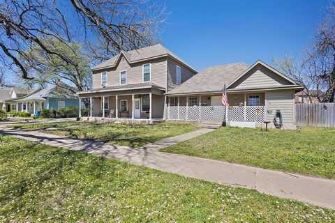 909 W Chestnut Street, Denison, TX 75020