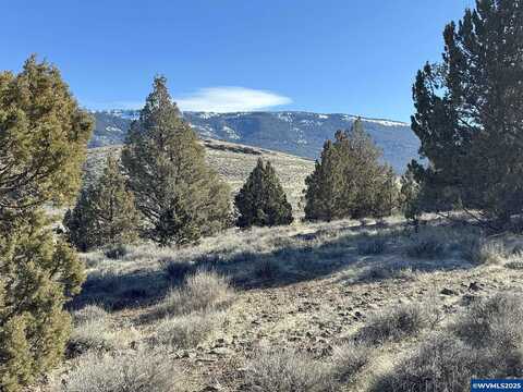 Tl2100 Highway 395, Lake View, OR 97630