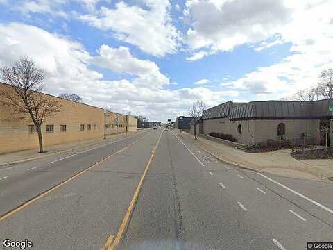 E Maxlow Ave, Hazel Park, MI 48030