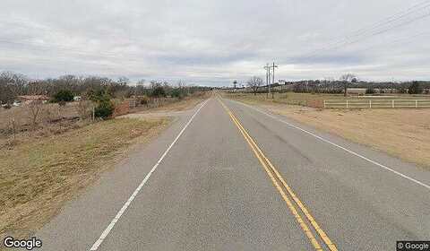 E Coplin St, Okemah, OK 74859