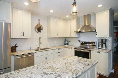 91St, MAPLE GROVE, MN 55369