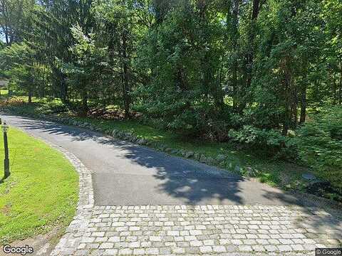 Andrien, GLEN MILLS, PA 19342