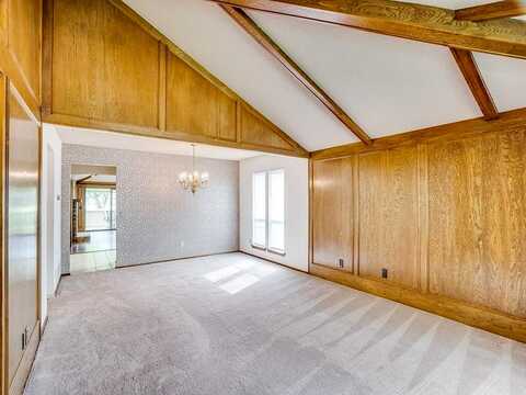 Laurel Oaks, GARLAND, TX 75044