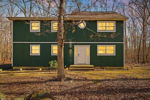 Fernwood, EAST STROUDSBURG, PA 18301