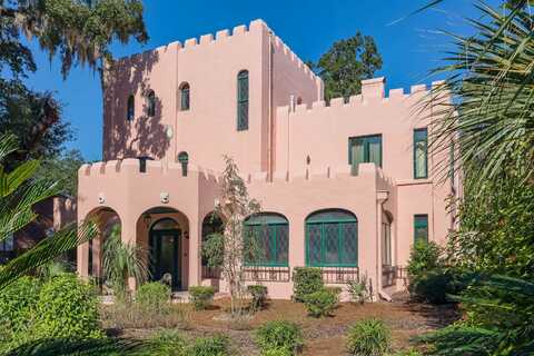 May, SAINT AUGUSTINE, FL 32084