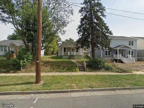 Charlotte, WAYNESBORO, VA 22980