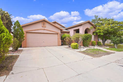 Paseo Las Nubes, EL PASO, TX 79928