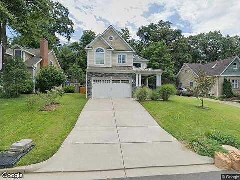 Oak, VIENNA, VA 22180
