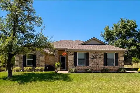 Stella, SPRINGTOWN, TX 76082