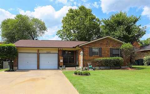 Patricia, SHERMAN, TX 75090