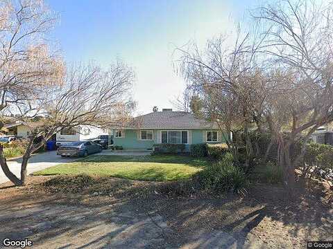 Avenue, YUCAIPA, CA 92399