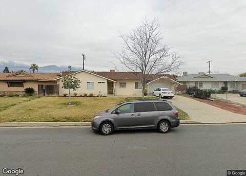 8Th, YUCAIPA, CA 92399