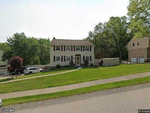 Broad Meadow, PITTSBURGH, PA 15237
