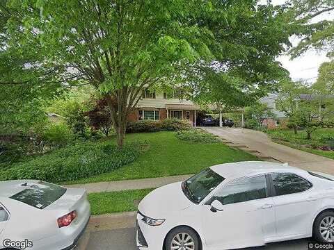 Kristin, FAIRFAX, VA 22032