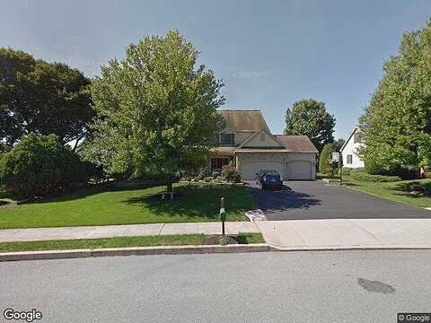 Martin, EPHRATA, PA 17522