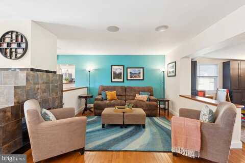 Giles, SPRINGFIELD, VA 22150