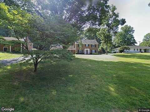 Winding Way, ROANOKE, VA 24015