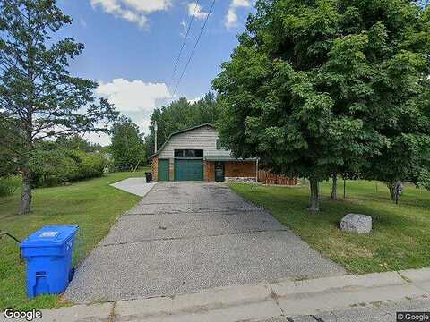 Woodcrest, DETROIT LAKES, MN 56501
