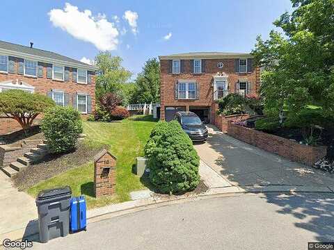 Fieldstone, PITTSBURGH, PA 15220