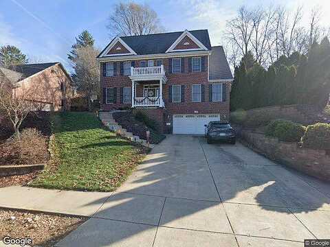 James, PITTSBURGH, PA 15228