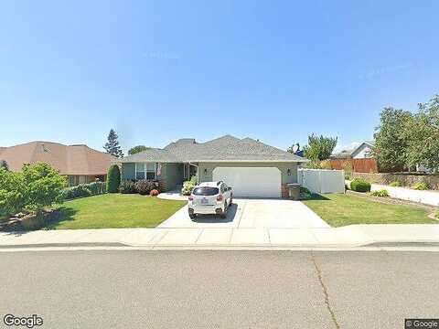 94Th, YAKIMA, WA 98908