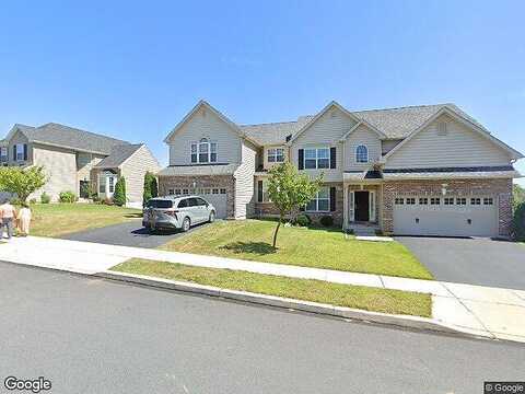 Crescent, BREINIGSVILLE, PA 18031