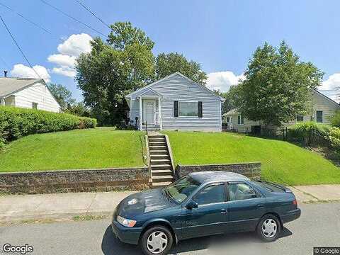 Ridge, CHARLOTTESVILLE, VA 22902