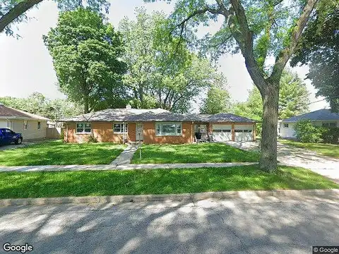 Bel Ayr, WAUKESHA, WI 53188