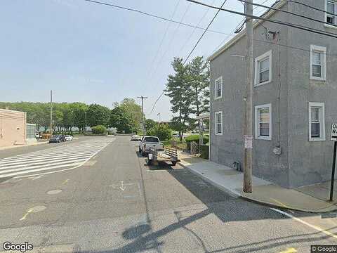Market, MARCUS HOOK, PA 19061