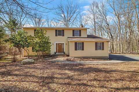 Crestview, SWIFTWATER, PA 18370