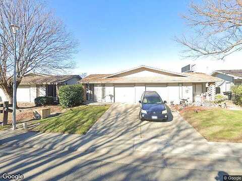 Missie, SACRAMENTO, CA 95841