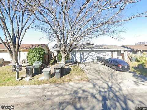 Missie, SACRAMENTO, CA 95841