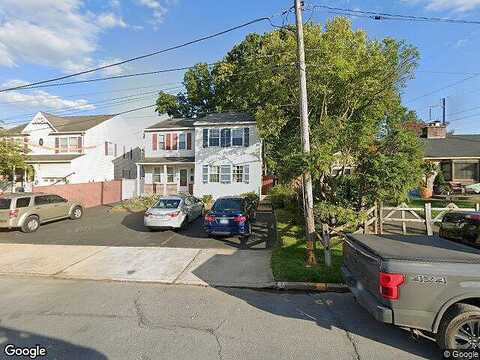 Lynn, ORELAND, PA 19075