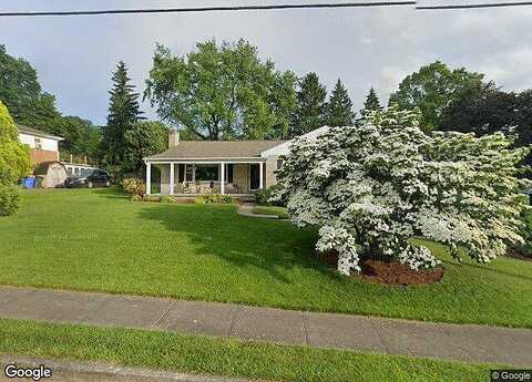 Trowbridge, YORK, PA 17402