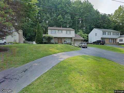 Ellis, HAVERTOWN, PA 19083