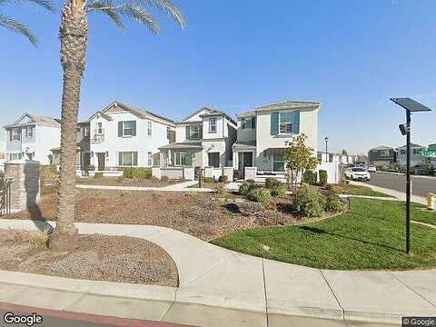 Dove, WEST SACRAMENTO, CA 95691