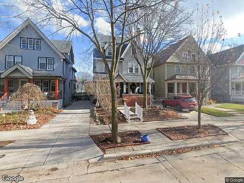 Hackett, MILWAUKEE, WI 53211