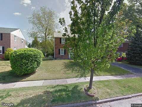Wendy, HAVERTOWN, PA 19083