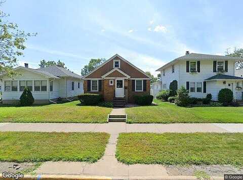 Market, LA CROSSE, WI 54601