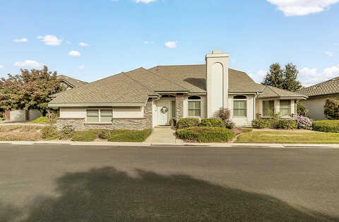 Cambridge, REEDLEY, CA 93654