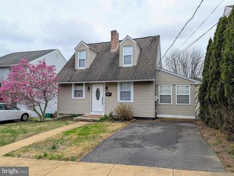 Ridge, BROOKHAVEN, PA 19015