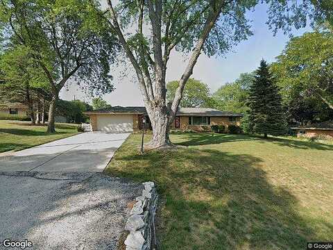 Arrowhead, BROOKFIELD, WI 53005