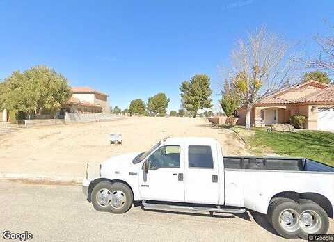 Shady Elm, HELENDALE, CA 92342