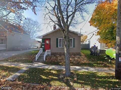 19Th, MANITOWOC, WI 54220